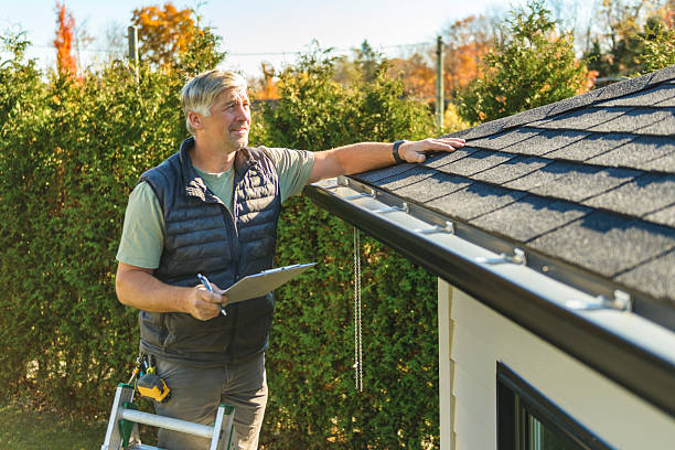 Professional Roofing technician working in Whitmire, SC